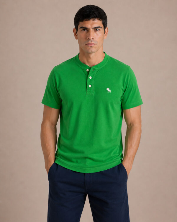 Camiseta Abercrombie & Fitch VERDE